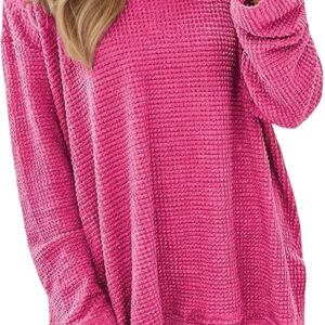 Women’s Long-Sleeved T-Shirt with Round Neck and Split Hem for Seasons Autumn Winter